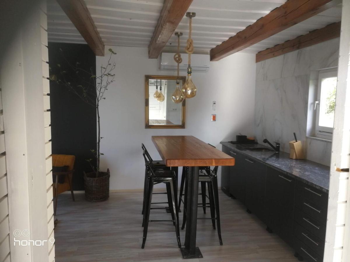 Holiday Home Wanderlust 렌다바 외부 사진